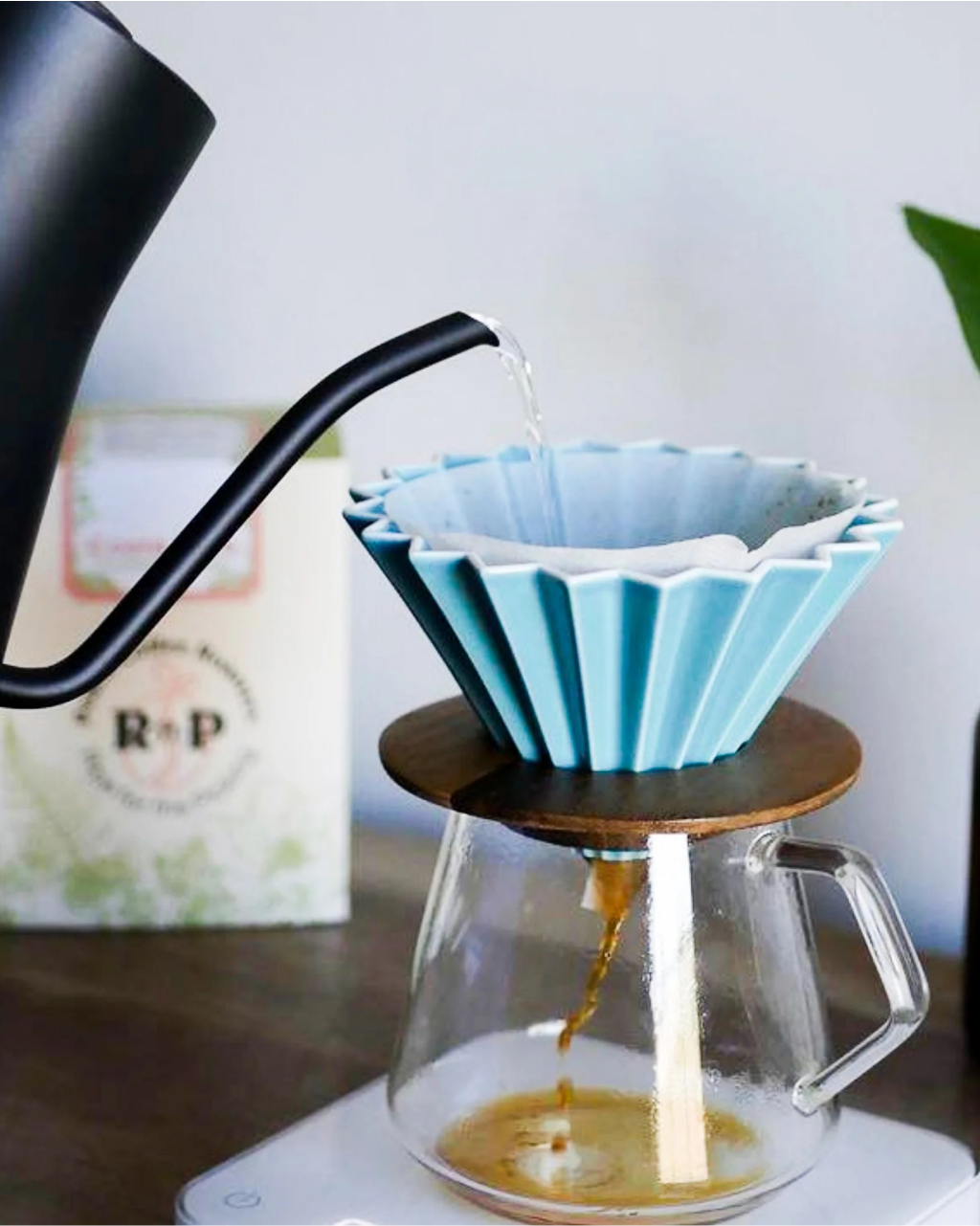 Origami Wood Dripper Holder