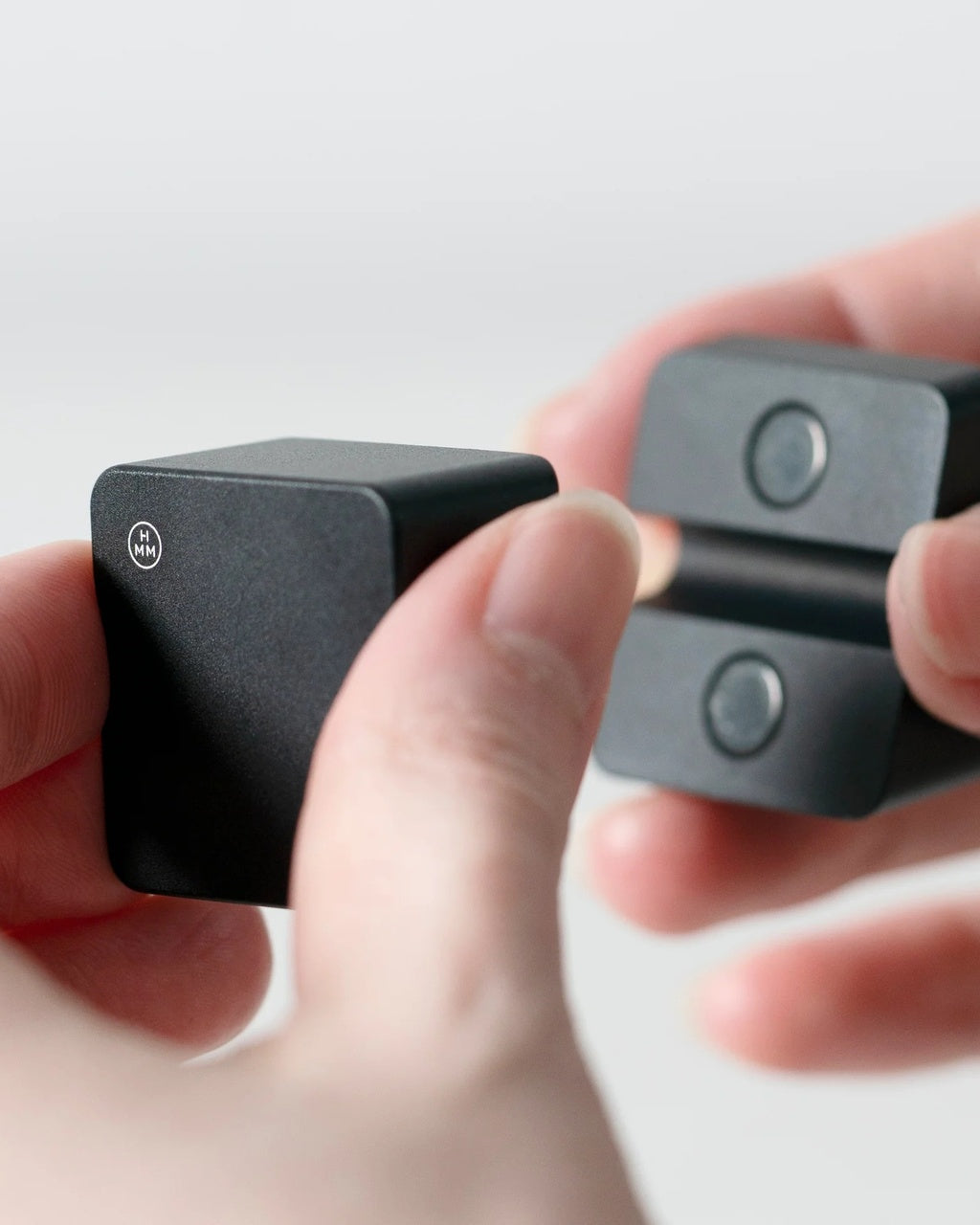 HMM Magnet Cable Cube