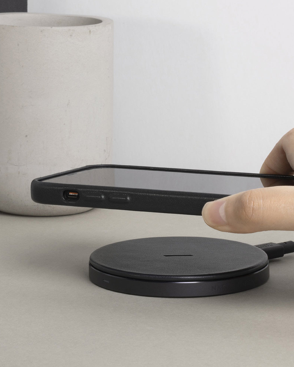 Native Union Clic Classic iPhone 13 Pro