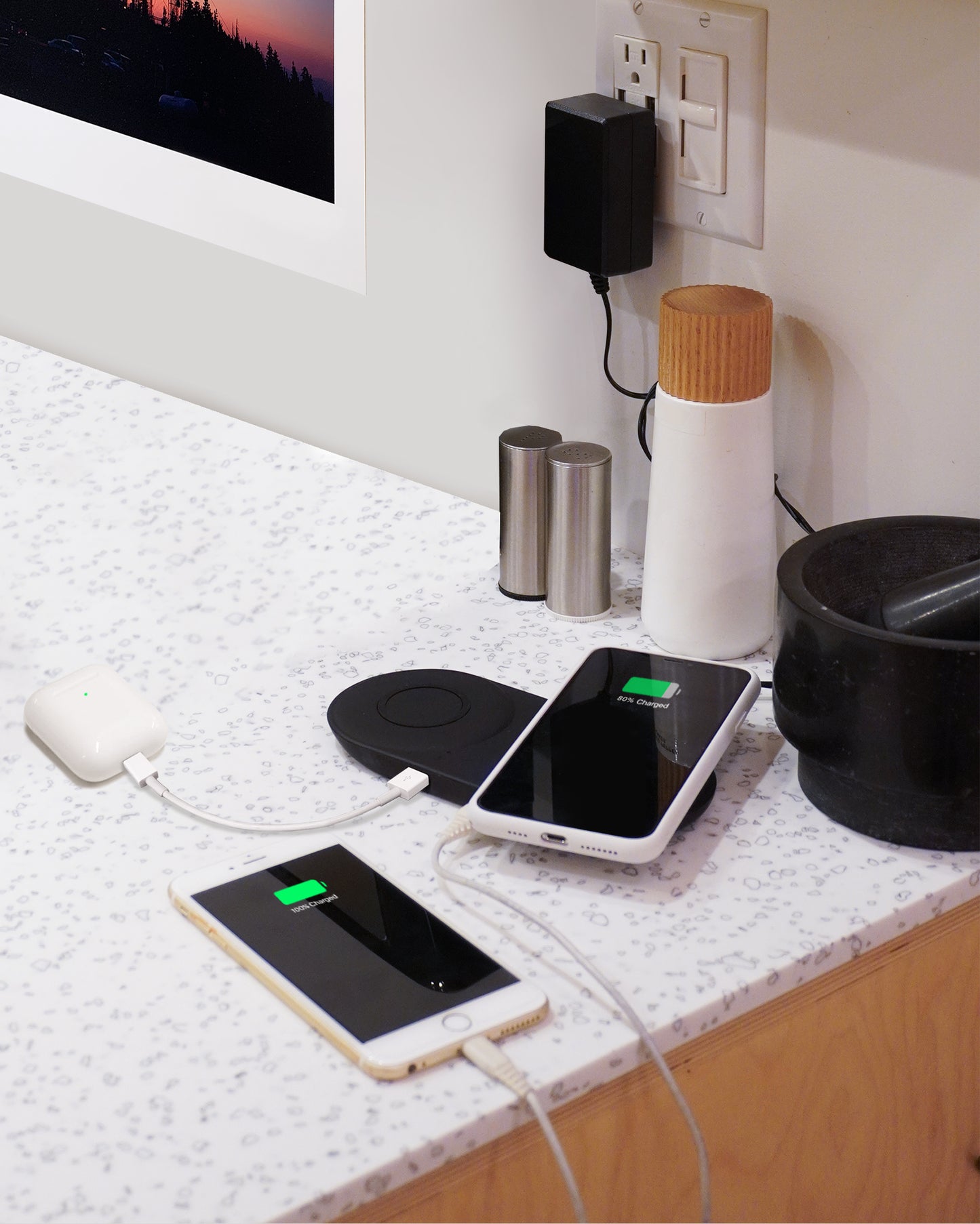 OCOMMO 4 in 1 Wireless Charging Pad for Android and Apple