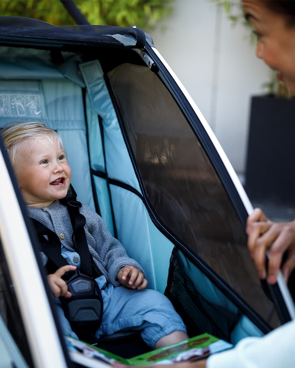 Thule Chariot Cross 1-Seat Multisport Bike Trailer