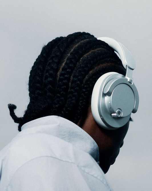 The Anti-Gadget Headphones: Daisy One