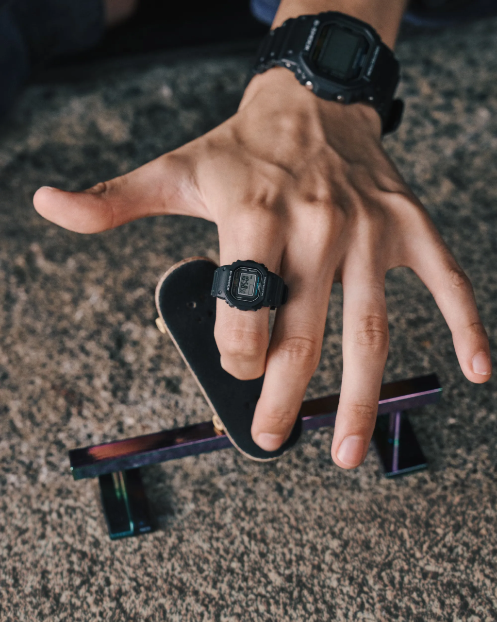 DWN5600-1 Ring Watch: Black G-SHOCK Nano | Black