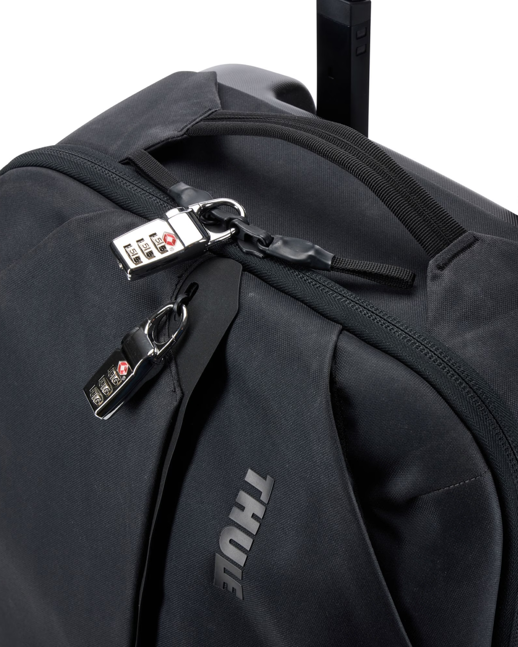 Thule Aion Carry-On Spinner