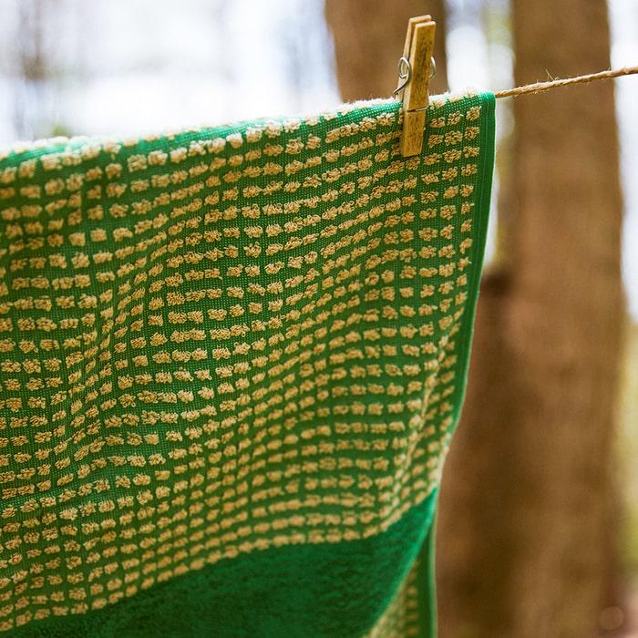 JUNA Check Towels, Green/Sand