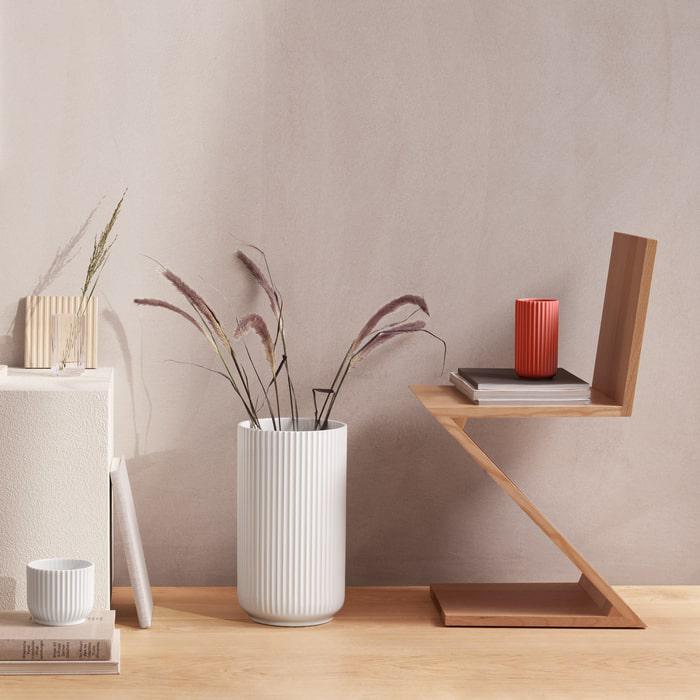 Lyngby Porcelæn Vase, Red, H: 6.1"