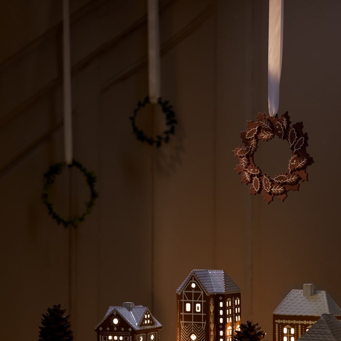 Kähler Gingerbread Garland, Brown, Ø: 7.3"