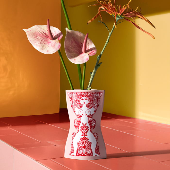 Bjørn Wiinblad Nina Vase, Pink/Red, H: 6.5"
