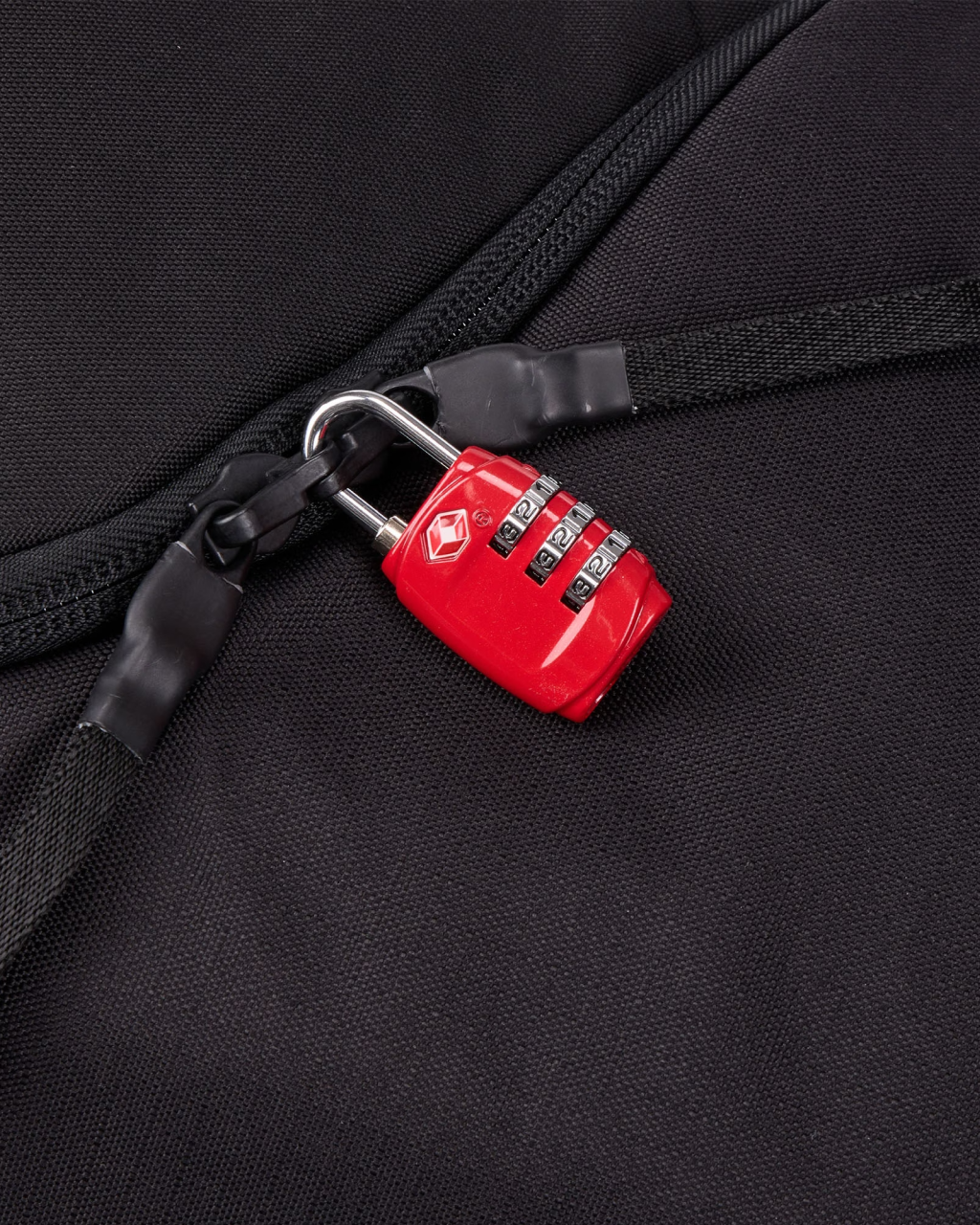 Thule Roundtrip Rolling Snowboard Bag 165cm