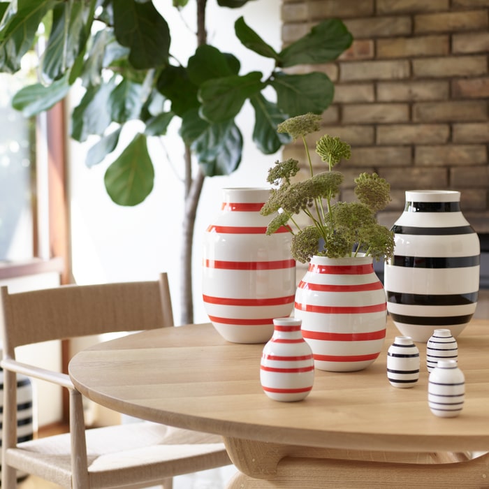 Kähler Omaggio Vase, Black