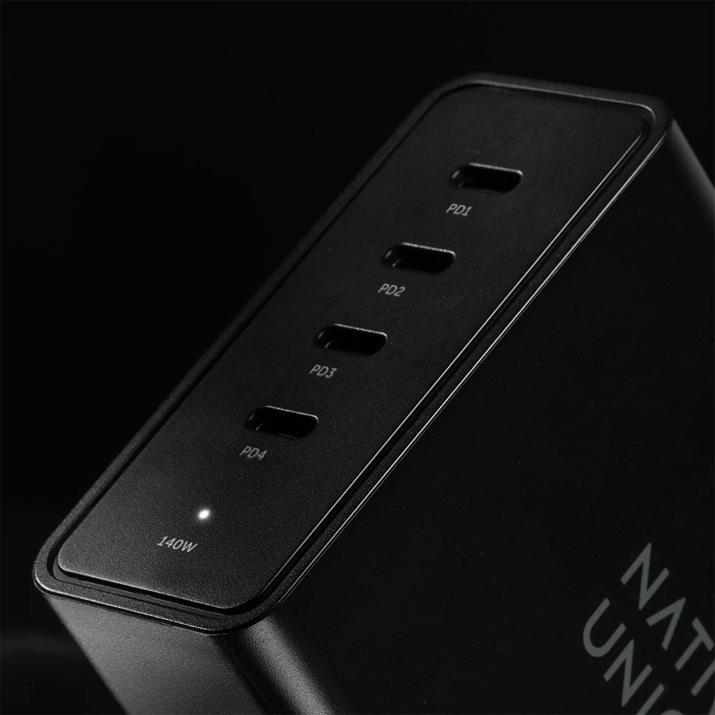 Native Union Fast Desktop Charger PD 140W