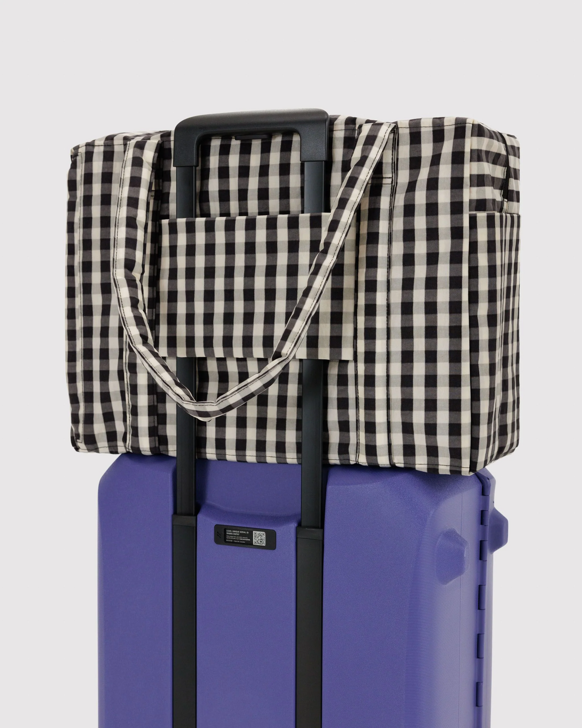 Baggu Cloud Carry-on | Black and Cream Gingham 