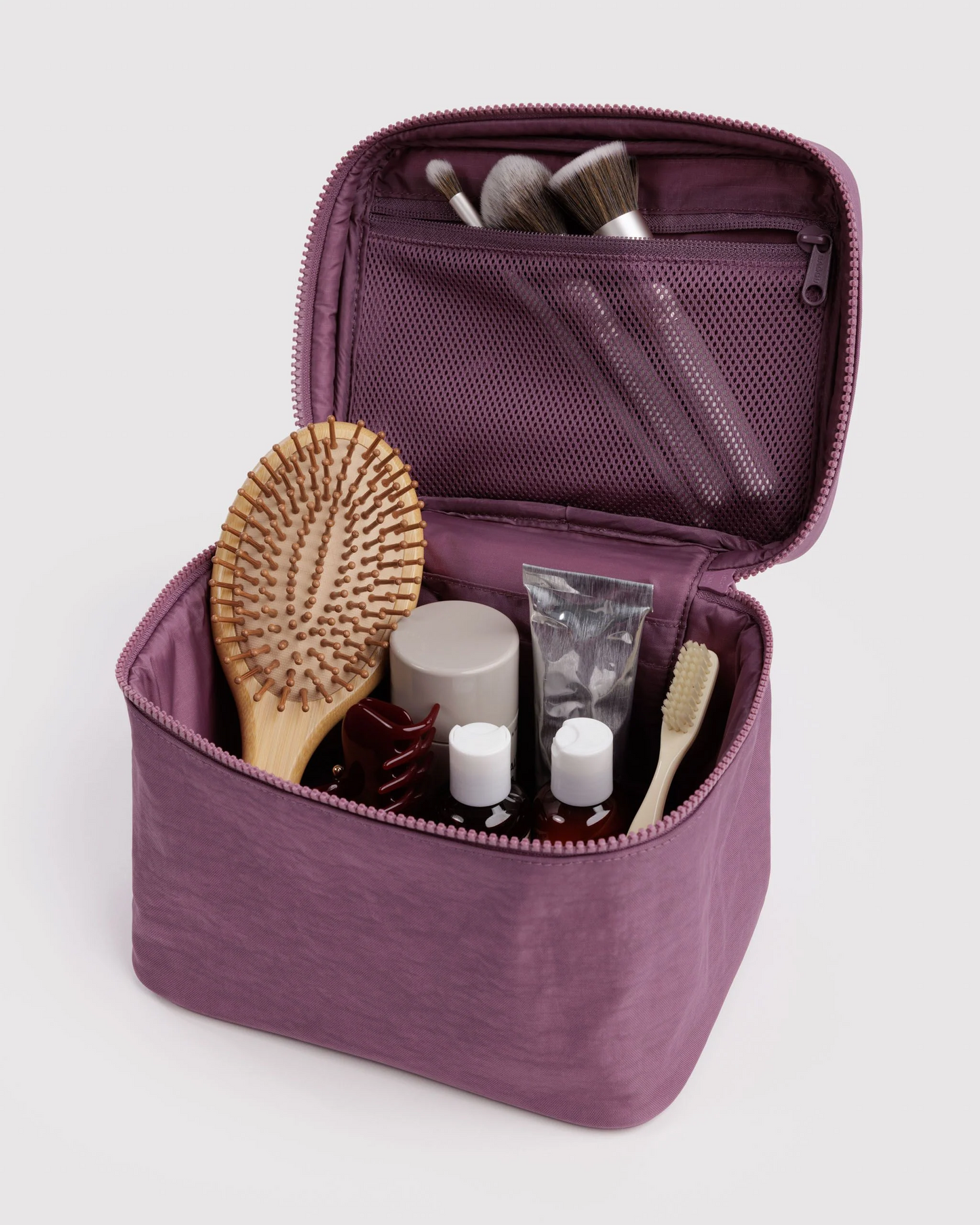 Baggu Large Cosmetic Case | Wild Plum