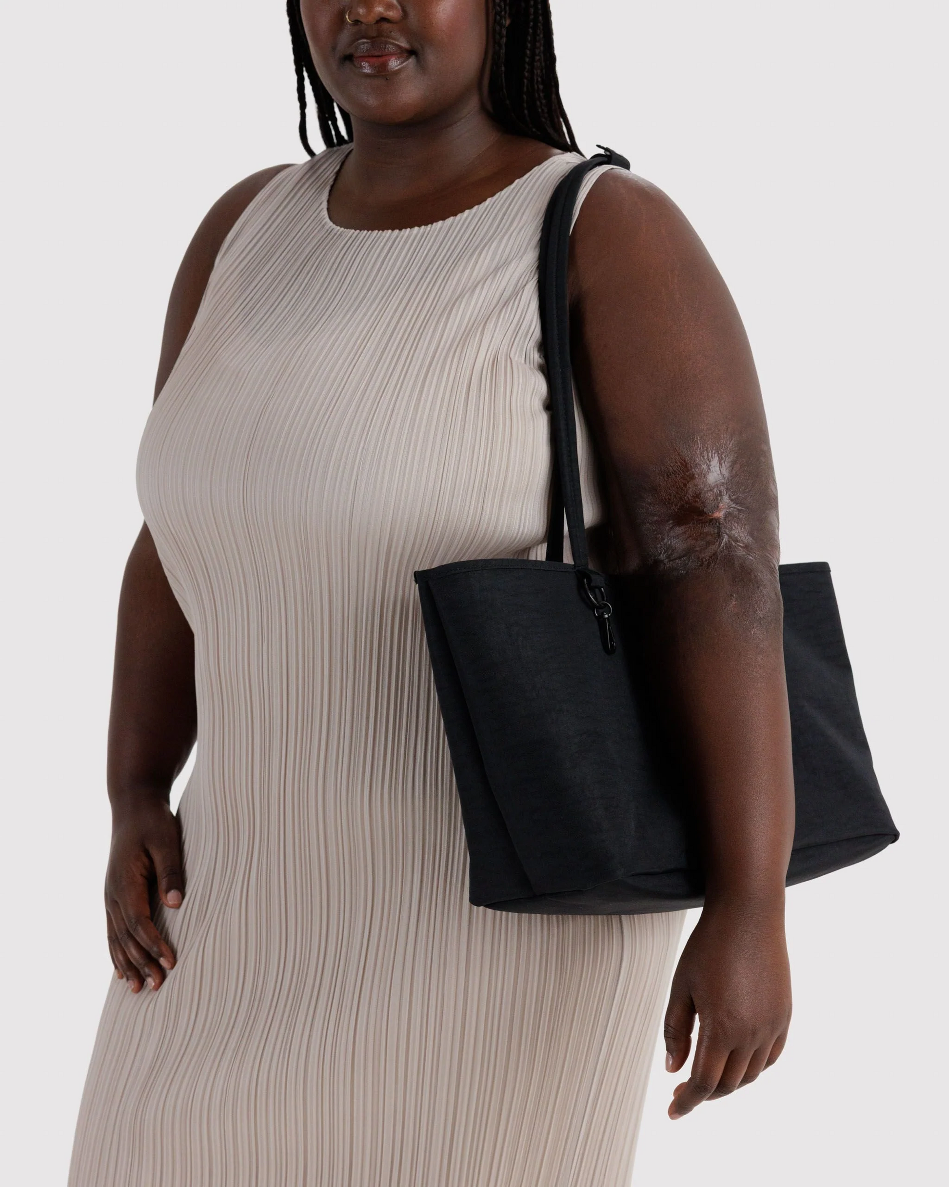 Baggu Medium Nylon Reversible Tote | Black Mix 