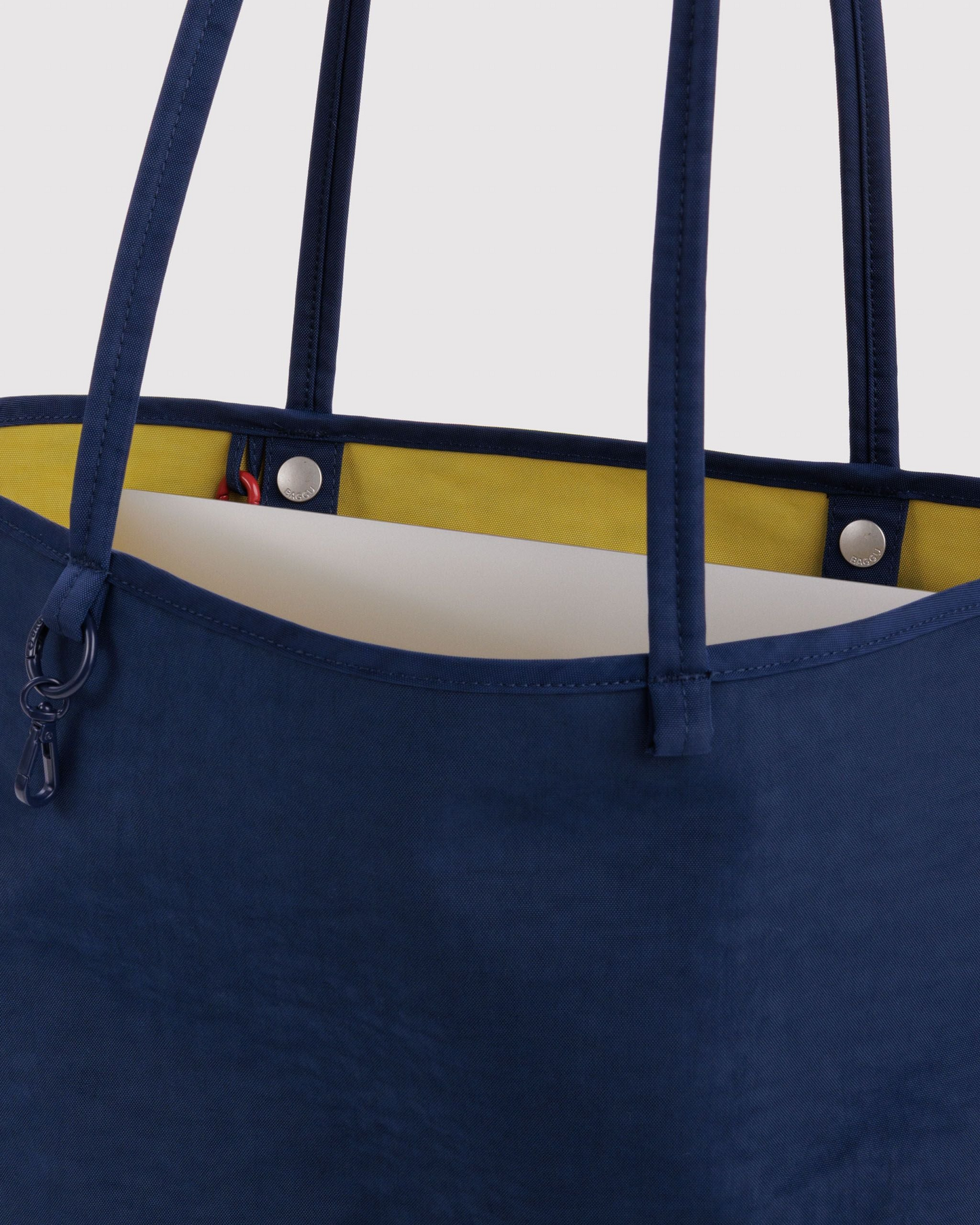 Baggu Medium Nylon Reversible Tote | Navy Mix 