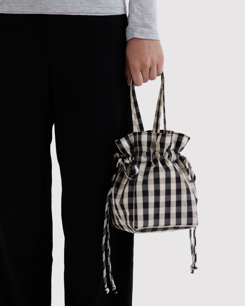 Baggu Nylon Drawstring Bag | Black and Cream Gingham 