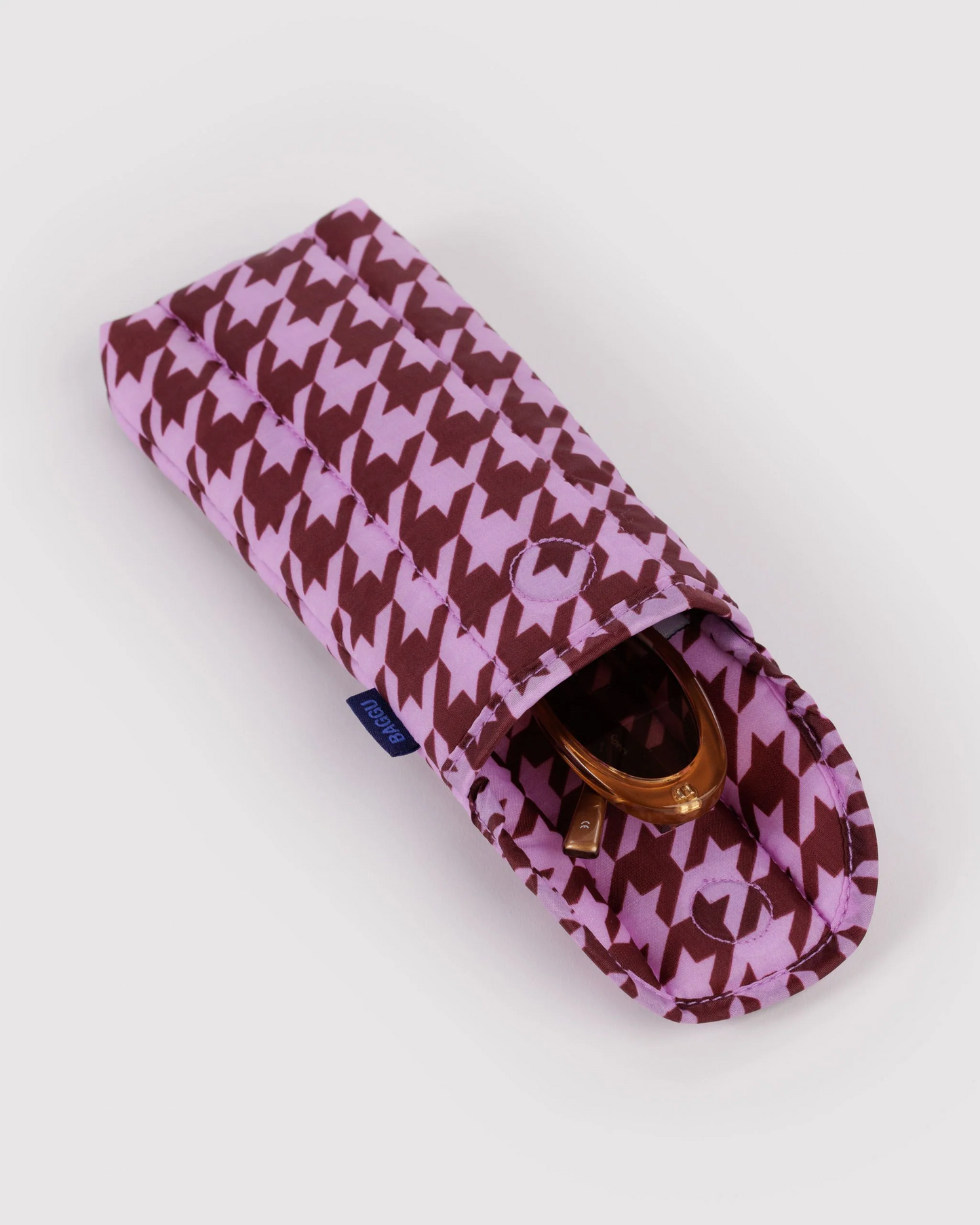 Baggu Puffy Glasses Sleeve | Pink Houndstooth 