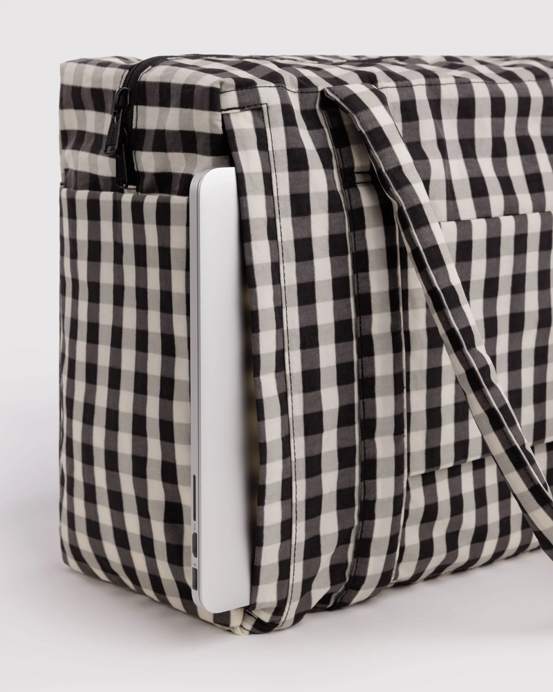 Baggu Small Cloud Carry-On | Black and Cream Gingham 