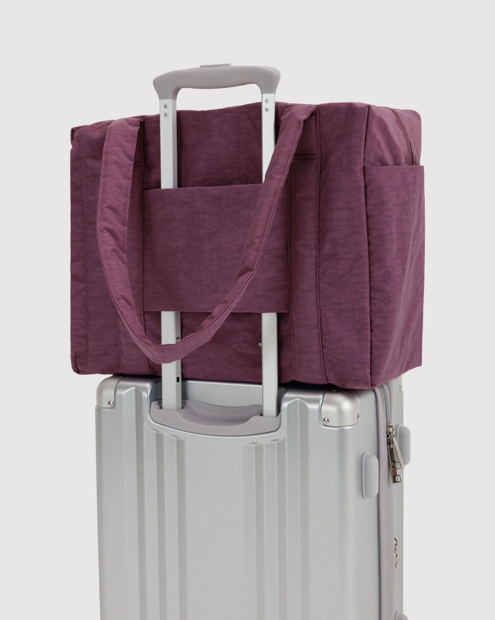 Baggu Small Cloud Carry-On | Wild Plum 