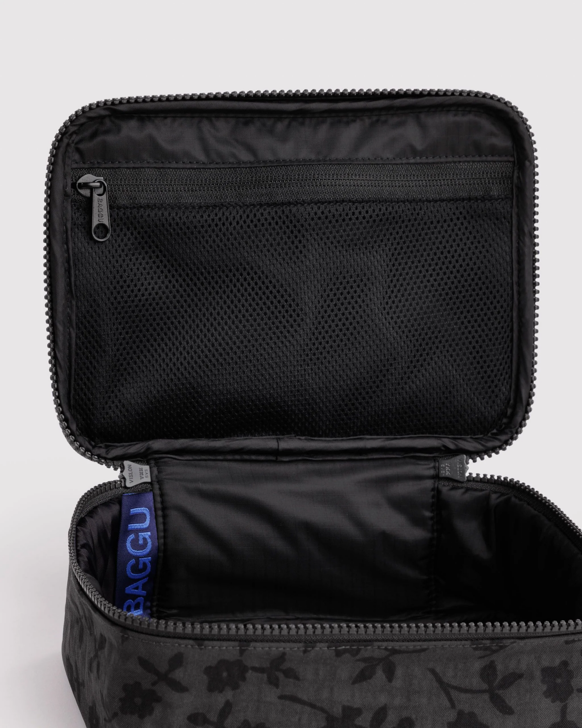 Baggu Small Cosmetic Case | Charcoal Ditsy Floral
