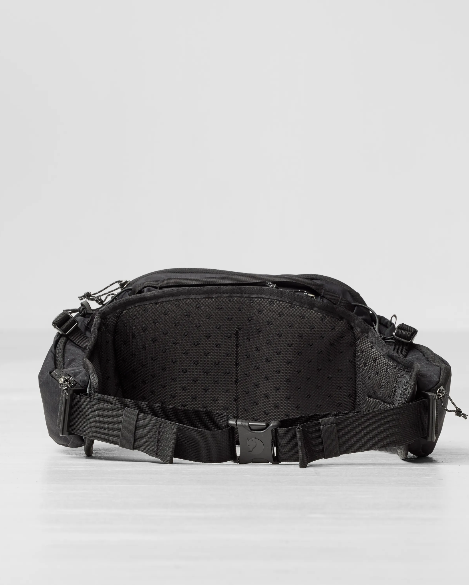 Fjallraven Abisko Hip Pack 6 | Black
