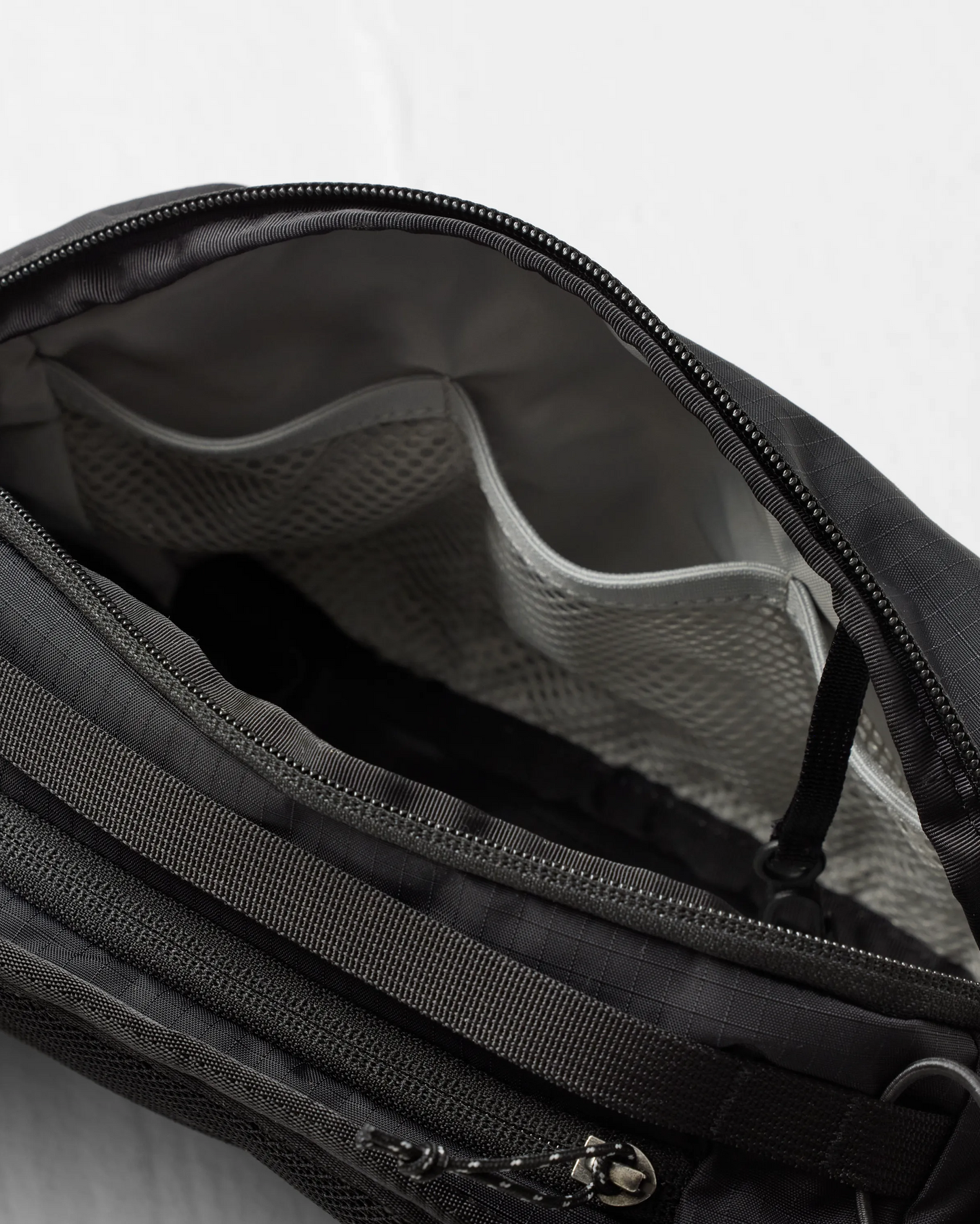 Fjallraven Abisko Hip Pack 6 | Black