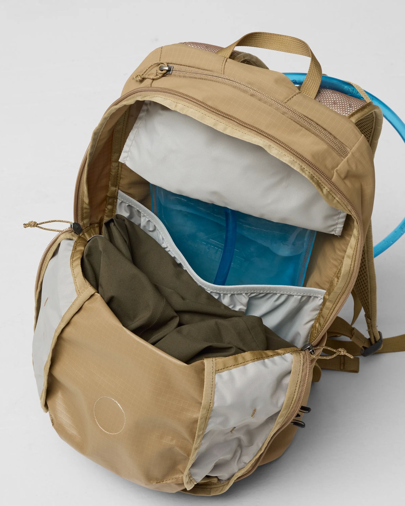  Fjallraven Abisko Softpack 16 | Clay
