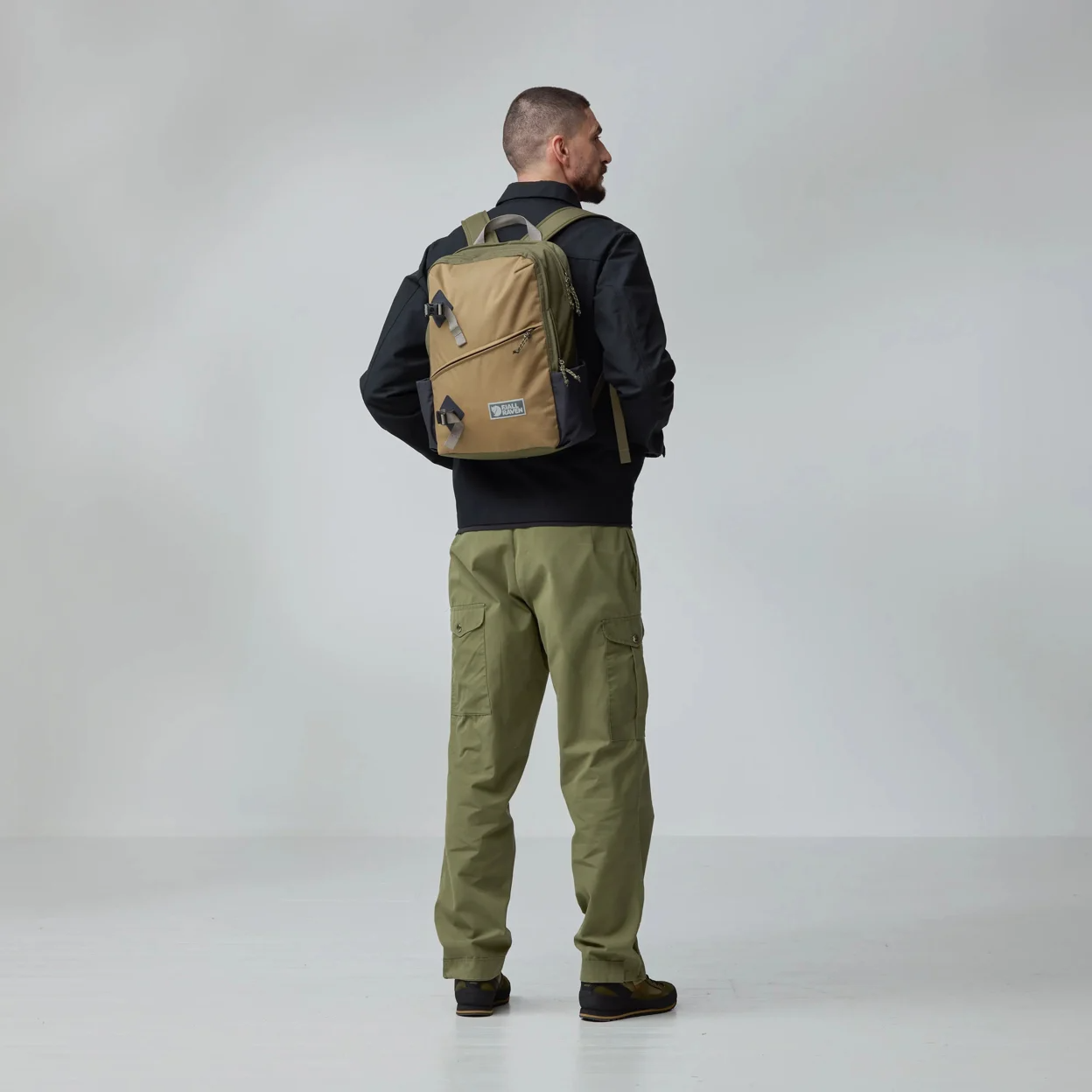 Fjallraven Vardag Backpack 17 | Green - Clay