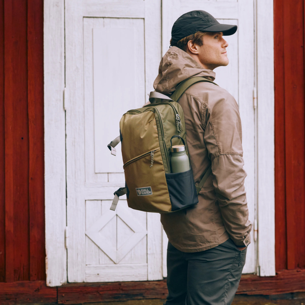 Fjallraven Vardag Backpack 17 | Green - Clay