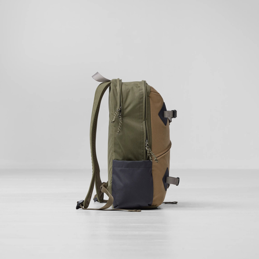 Fjallraven Vardag Backpack 17 | Green - Clay