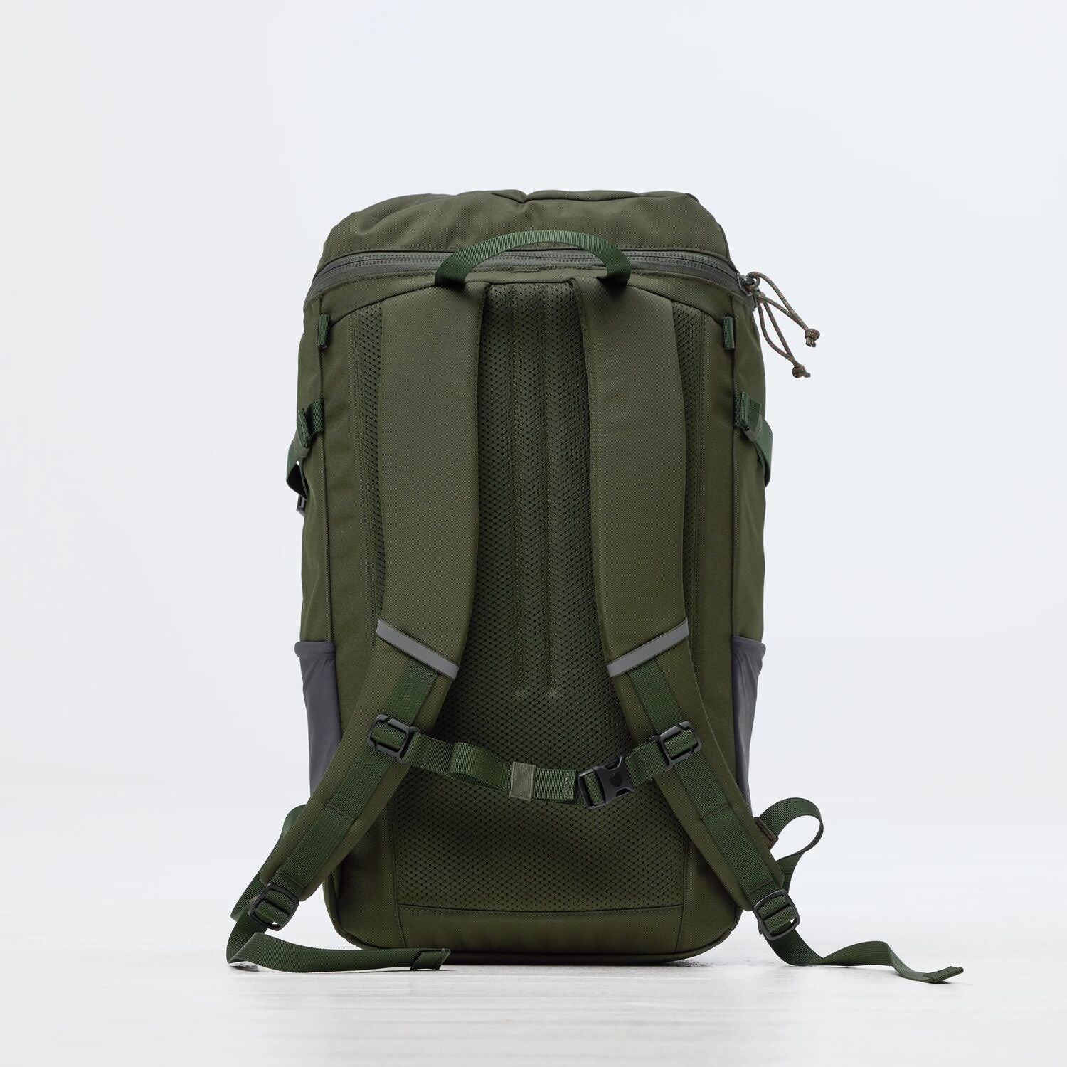 Fjallraven Skule Top Zip 30 | Deep Forest
