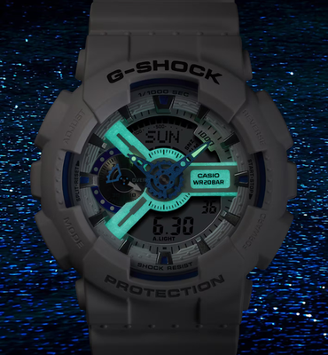 G-Shock GA110HDS-7A | White | Detail Close-Up