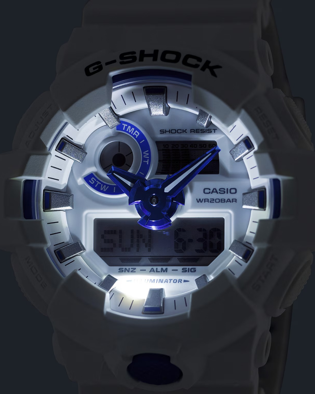 G-Shock GA700HDS-7A | White