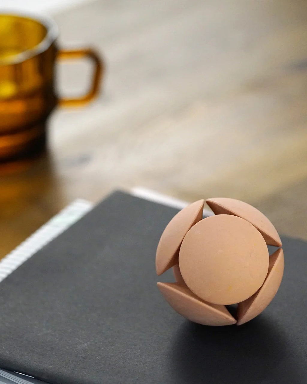 HMM-Eraser-ball | Peach Pink