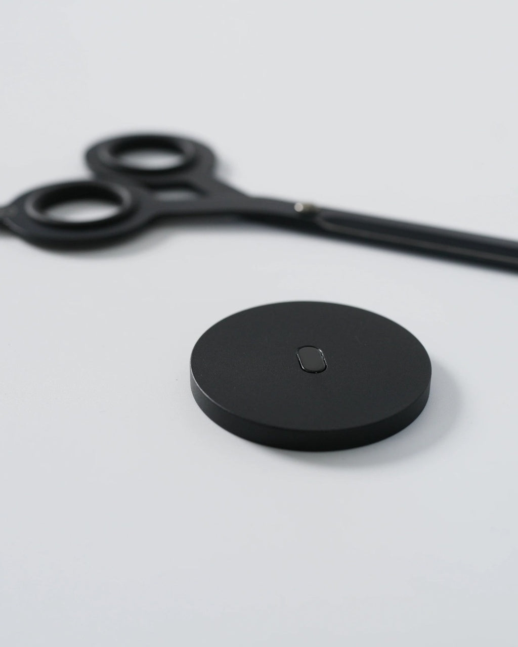 ScissorsBase1 | Black
