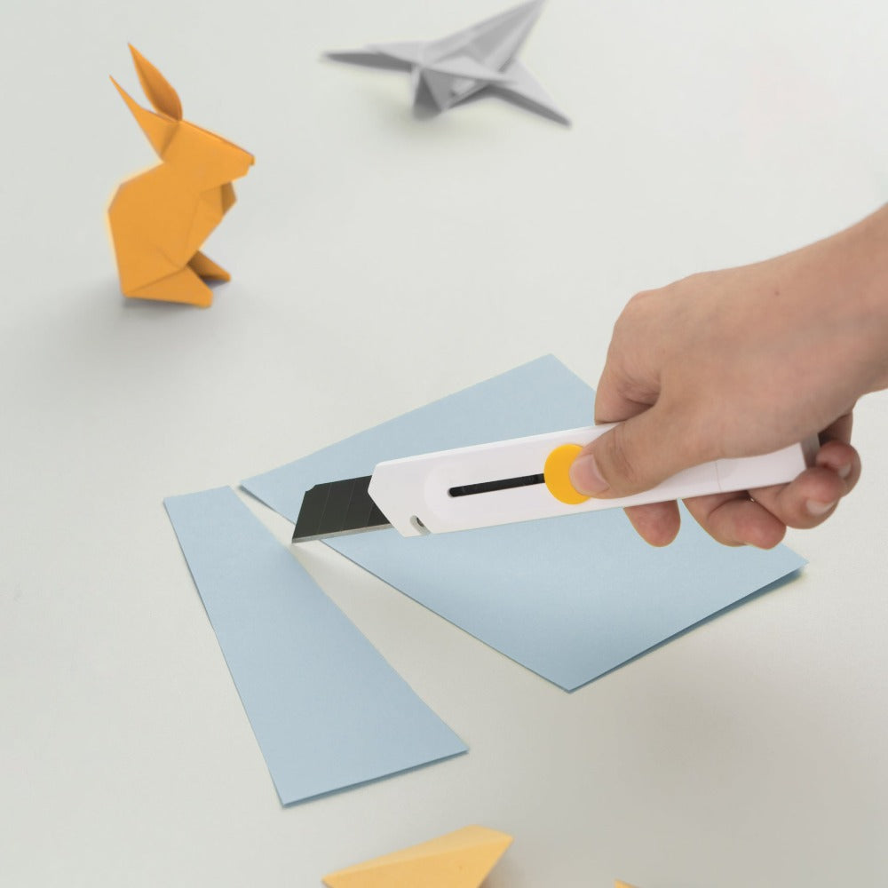 The HOTO Box Cutter