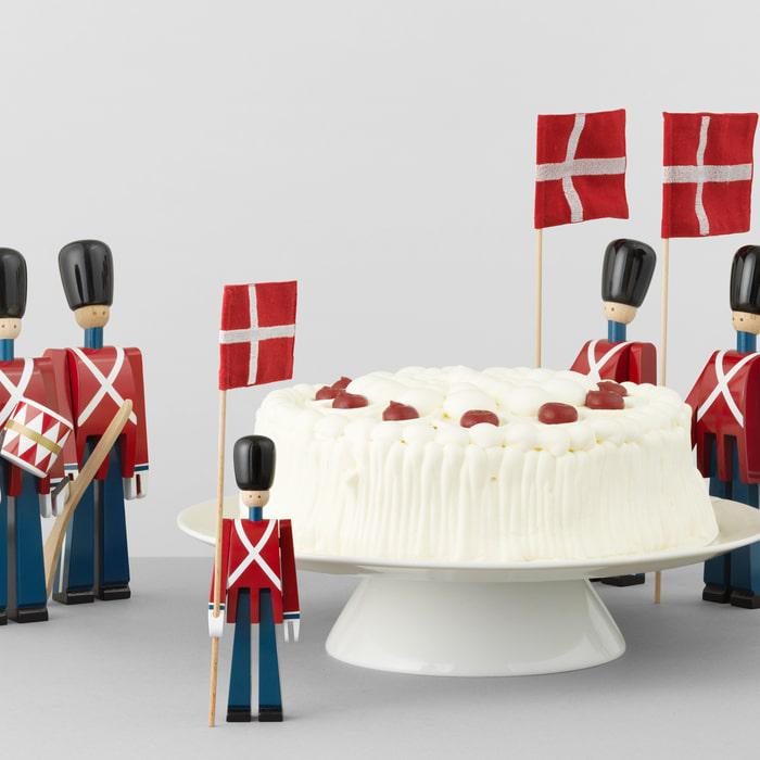Kay Bojesen Standard-Bearer, Red/Blue/White