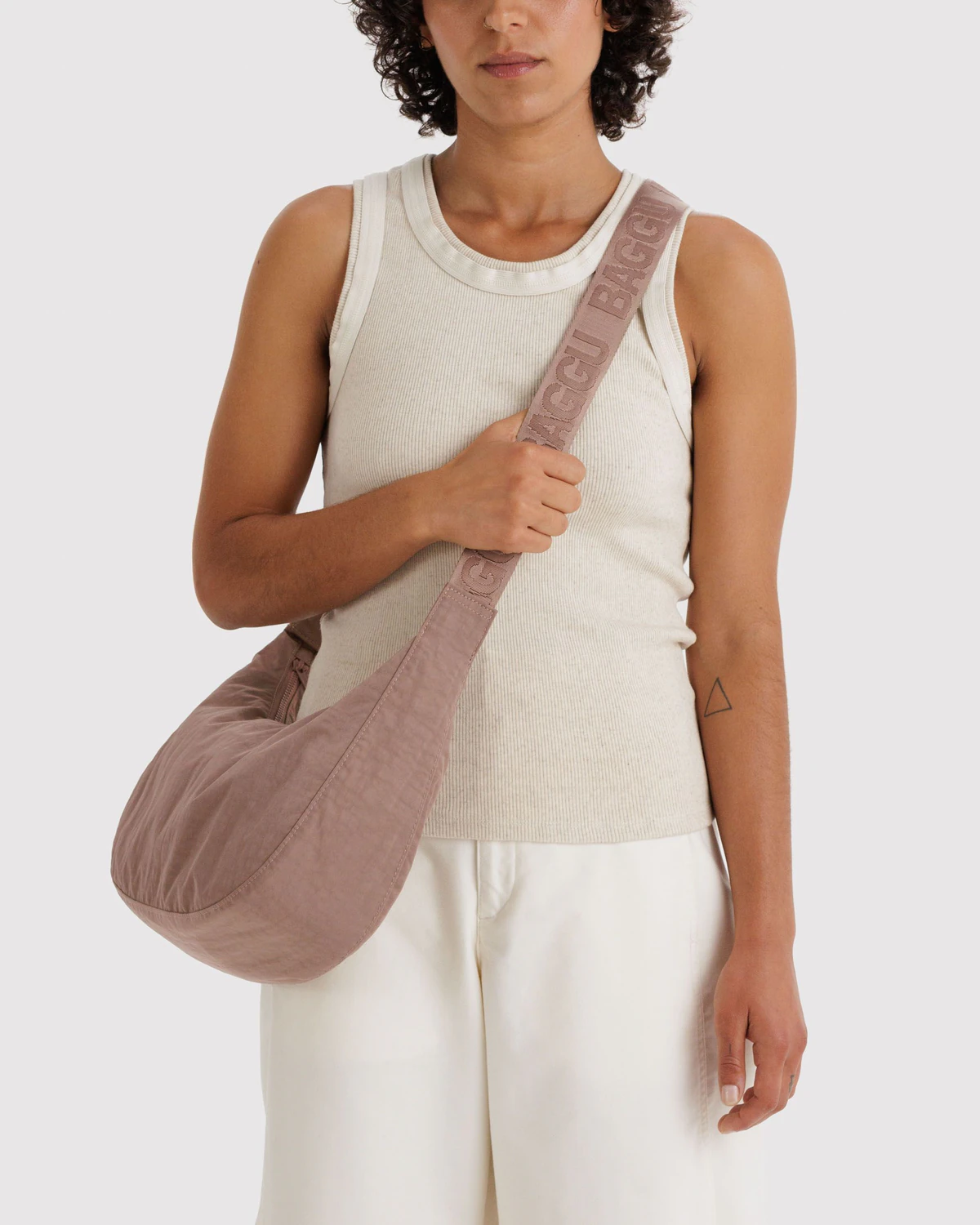 Medium Nylon Crescent Bag | Toasted Almond