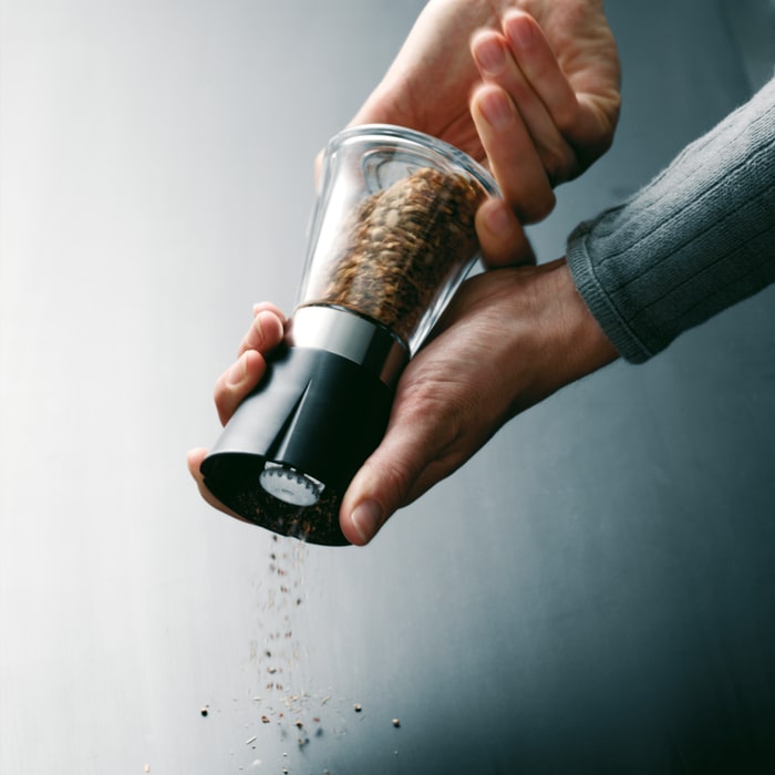 Rosendahl Grand Cru Grinder, Black/Steel, H: 5.7"