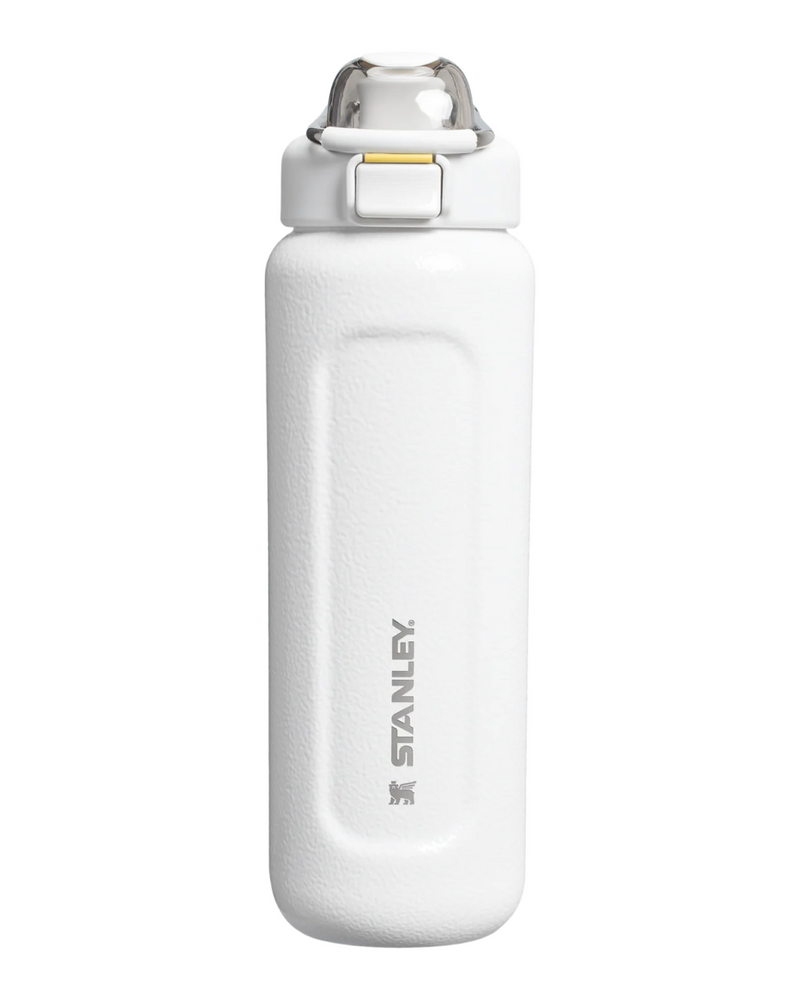 STANLEY The Wellspring Bottle 24 OZ | Hammertone Frost