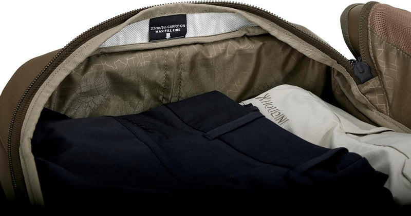 Thule Chasm Carry-On Wheeled Duffel Bag | 40L / Deep Khaki
