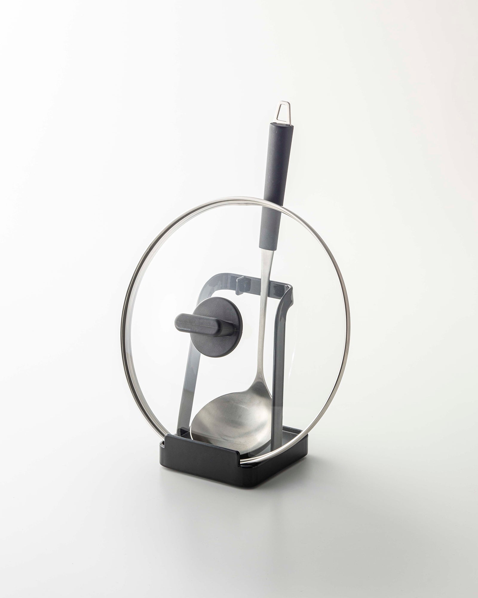 Yamazki Lid & Ladle Stand in use