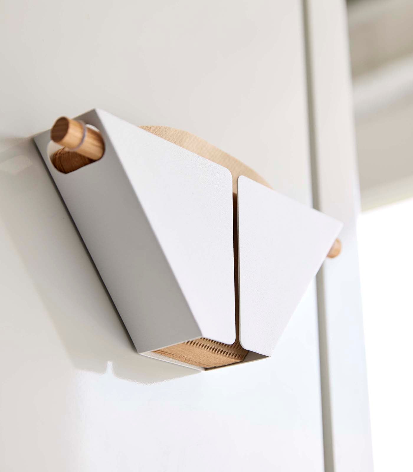 Yamazaki Home Magnetic Coffee Filter Case