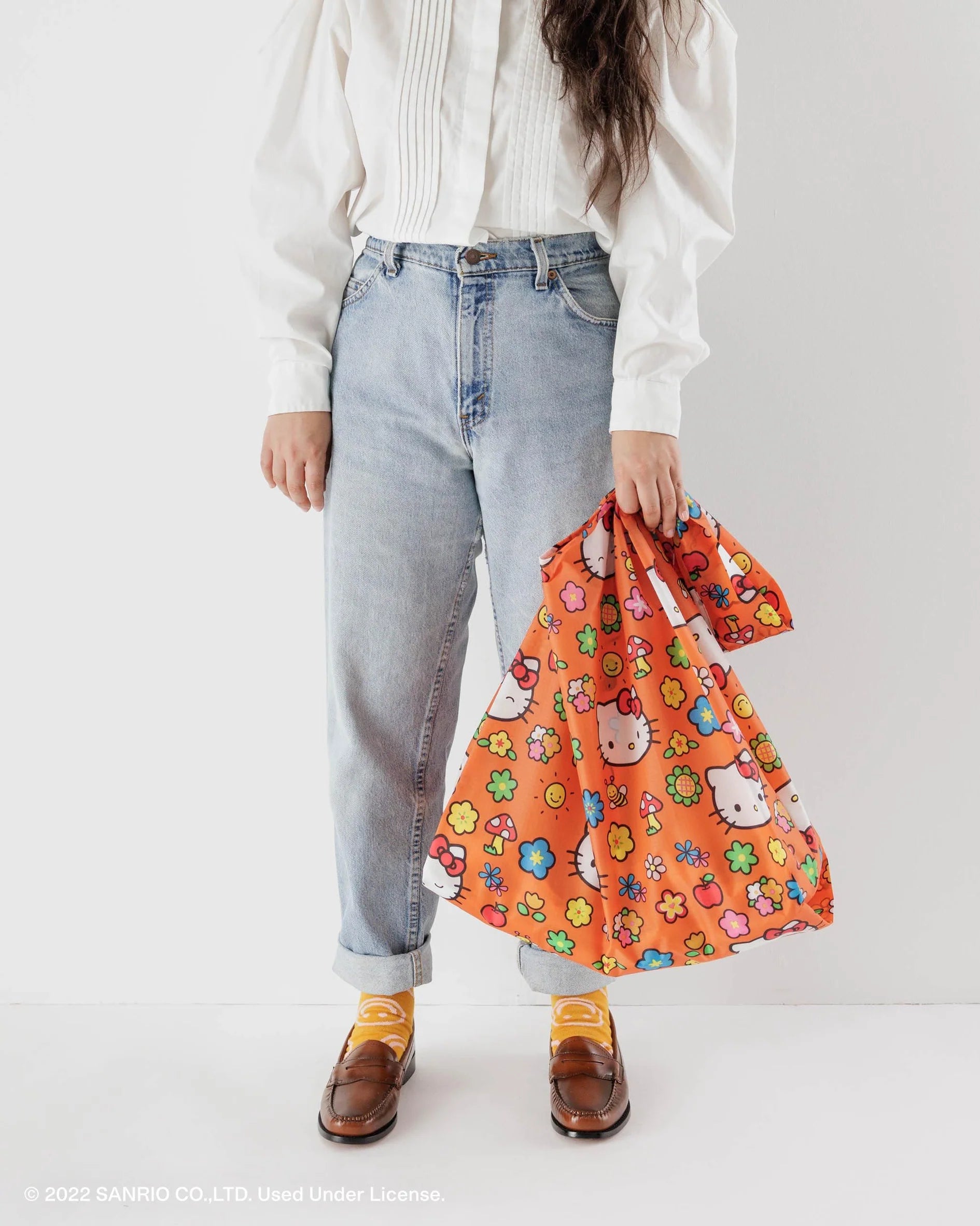 Baggu Big Reusable Bag carrying groceries