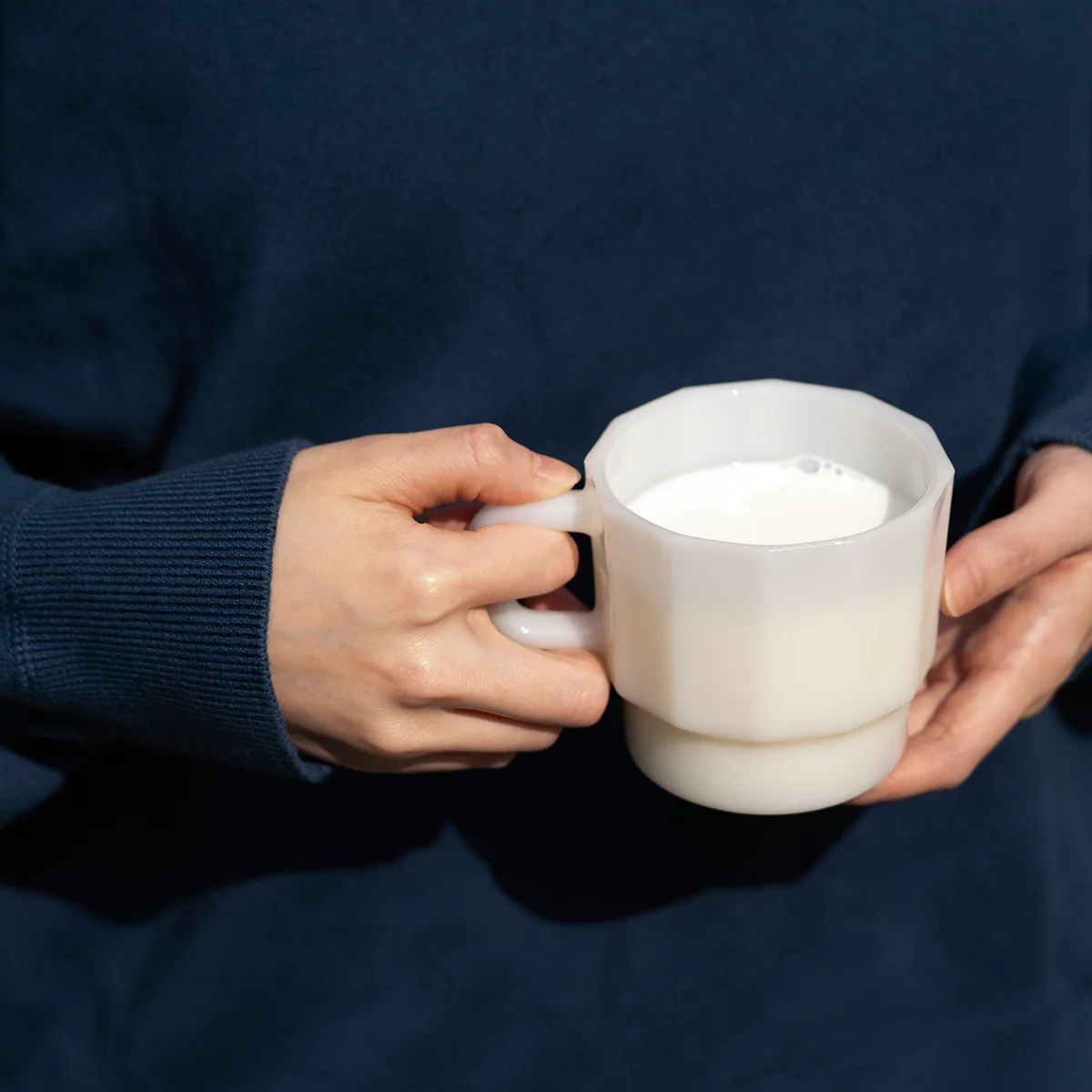 HMM W Glass Milk - 2026 Limited Edition