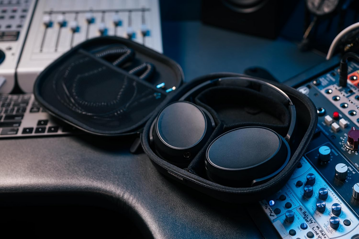 Sennheiser HD 480 PRO Plus