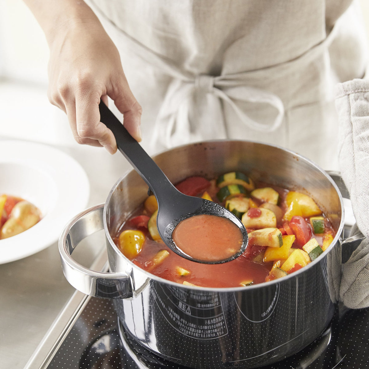 Floating Cooking Spoon - Silicone