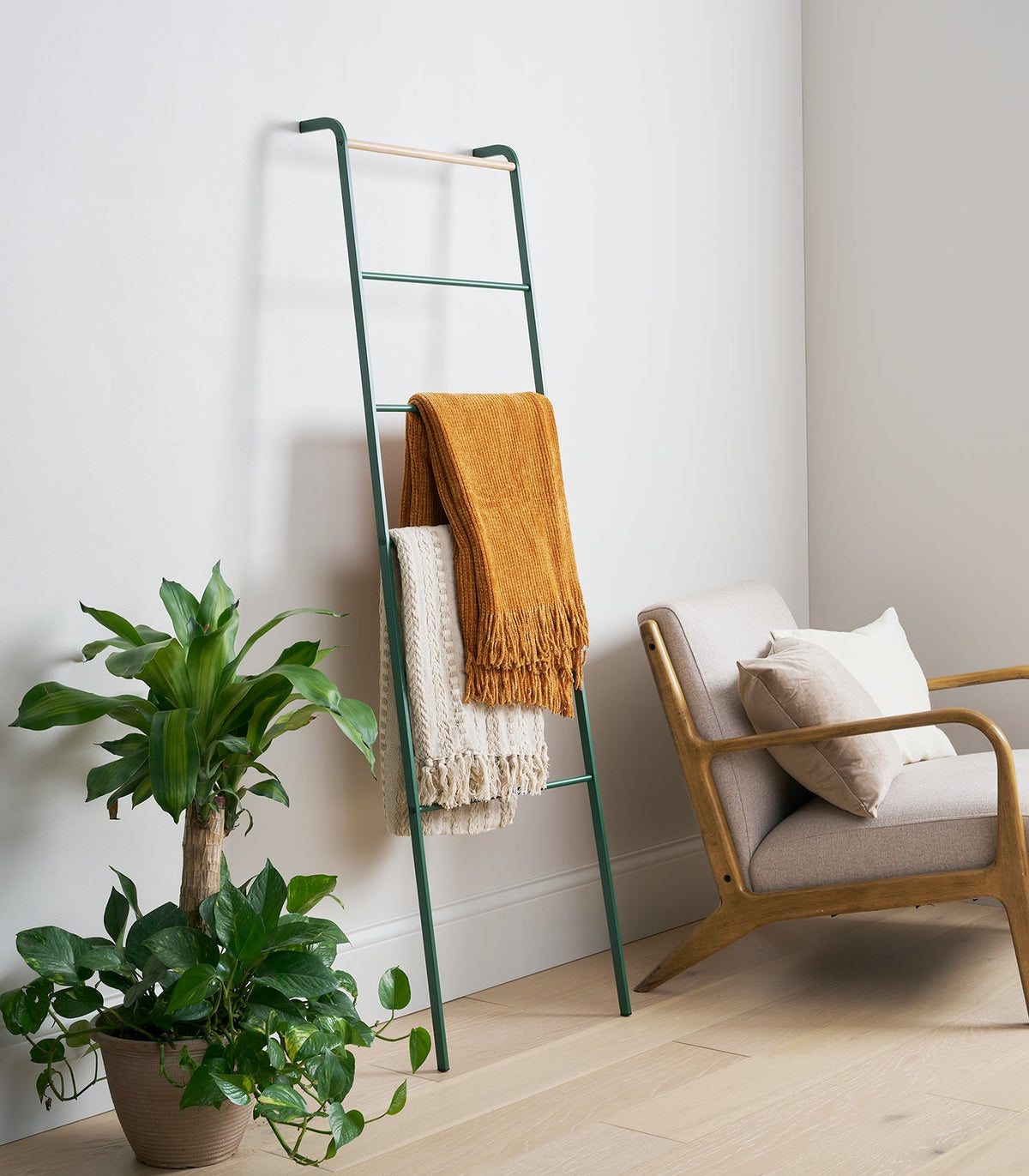 Leaning Storage Ladder (63" H)  - Steel