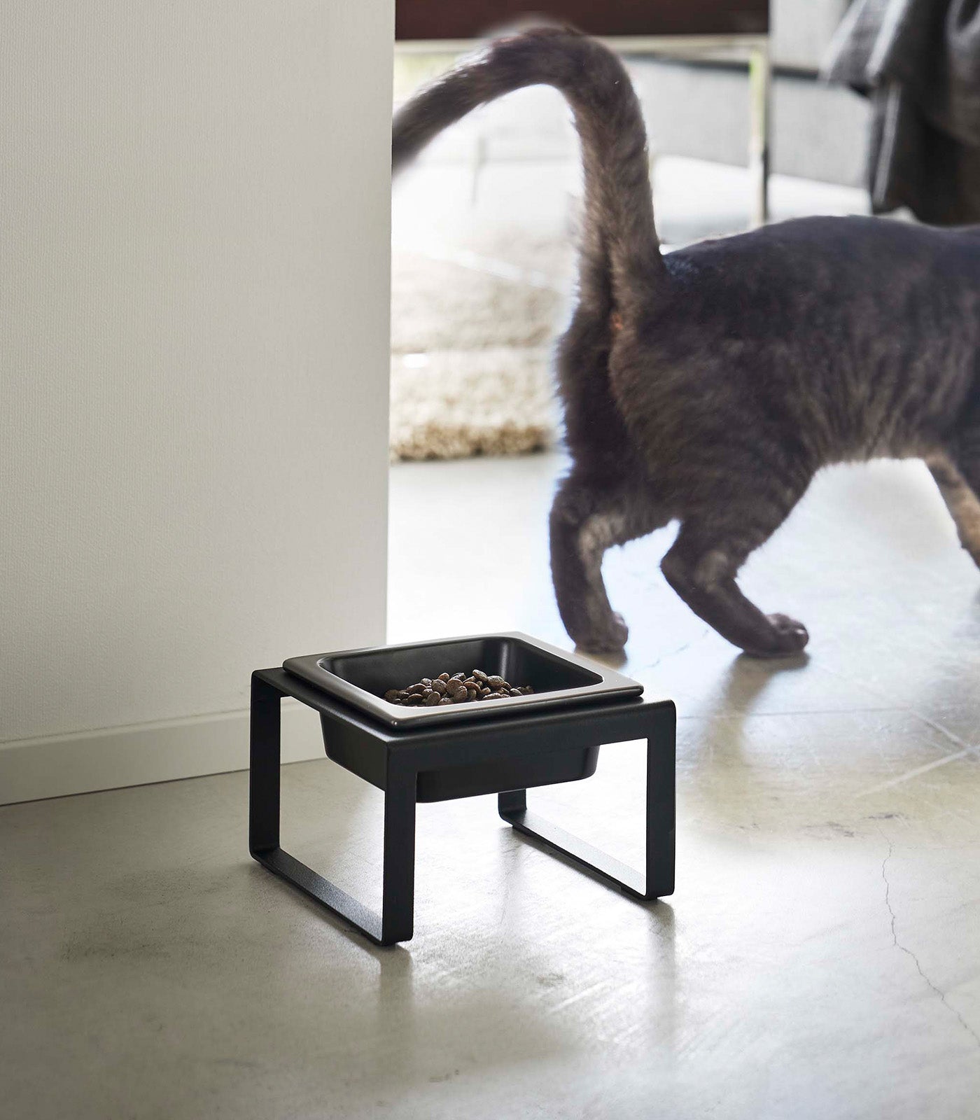 Yamazaki Home Single Pet Food Bowl