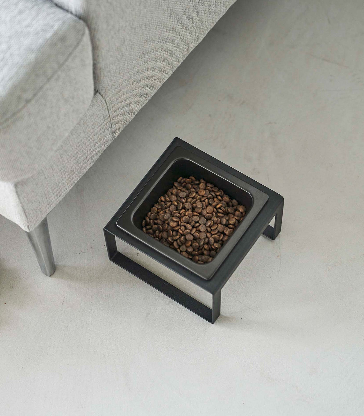 Yamazaki Home Single Pet Food Bowl